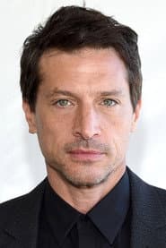 Simon Rex