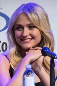 Alyvia Alyn Lind