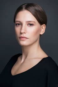 Serenay Sarıkaya