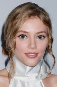 Grace Van Dien