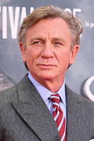 Daniel Craig