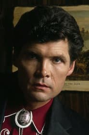 Everett McGill