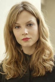 Sylvia Hoeks