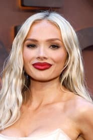 Natalie Alyn Lind