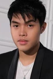 Elijah Canlas