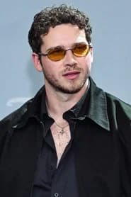 Oliver Stark