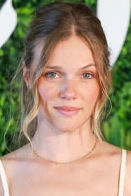 Tracy Spiridakos