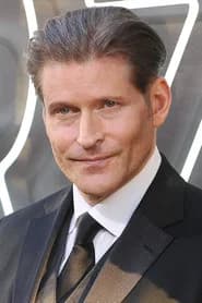 Crispin Glover