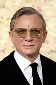 Daniel Craig