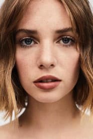 Maya Hawke