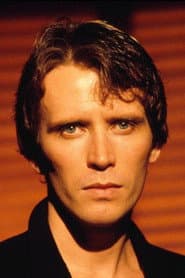 Peter Weller