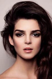 Clara Lago