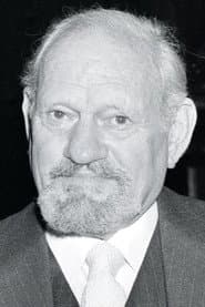 Harry Andrews