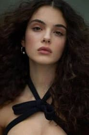 Deva Cassel