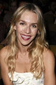 Julia Dietze