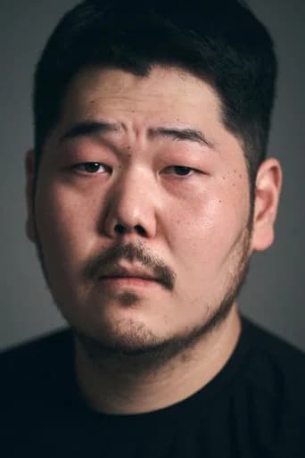 김윤섭