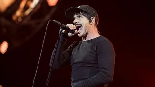 Red Hot Chili Peppers - Live Reading Festival 2016 still
