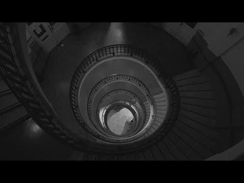 Η γυναίκα στο δωμάτιο (2018) | Ταινία Μικρού Μήκους