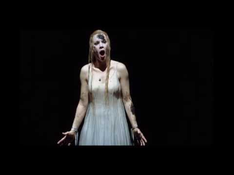 Hamlet from La Monnaie De Munt - Pâle et Blonde (Lenneke Ruiten)