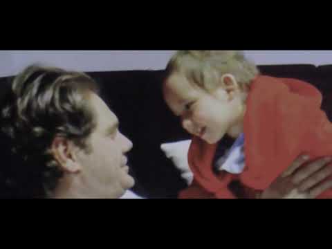 Clip "Me llamo Violeta" - ¿Tú qué eres, niño o niña? / Sense Ficció TV3