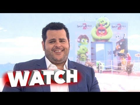 Featurette with Josh Gad