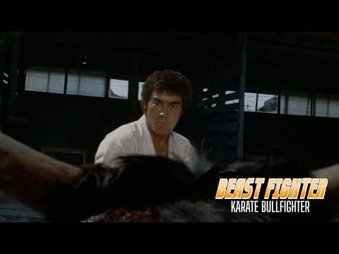 Mas Ōyama fights a bull barehanded
