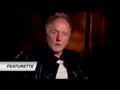 'Tobin Bell' Featurette