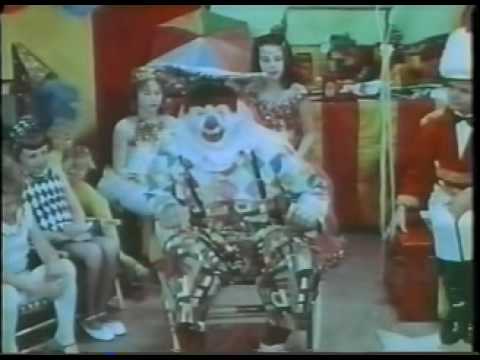 Santa's Christmas Circus! Whizzo Content!