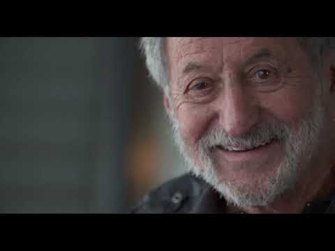 Joe Alves - Jaws Production Designer Reunites With Bruce