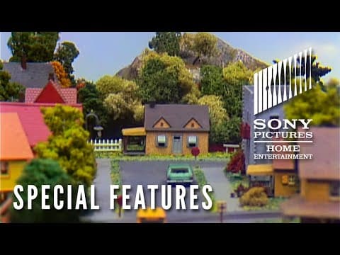 Special Features Clip