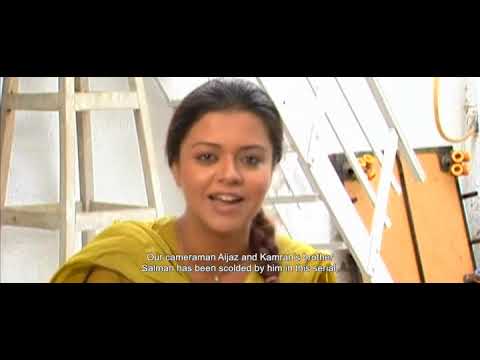 Maria Wasti as a transgender woman's wife in TV series Moorat (Idol) 2004