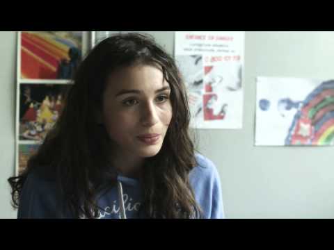 LA FILLE PUBLIQUE - BANDE ANNONCE 1