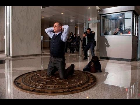 Reddington surrenders himself to the FBI