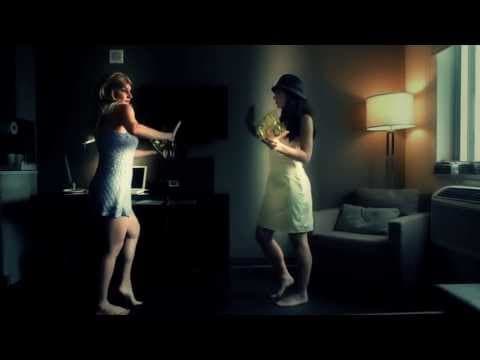 "New York Shadows" de Juan Pinzás - Trailer Oficial en español [HD]