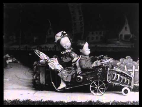 Dolly Daisy in Hearts and Flowers (Howard H. Moss, 1930)