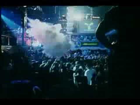 Kevin and Perry go large trailer