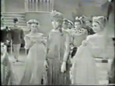 Carol Burnett - Shy (1964 Version)