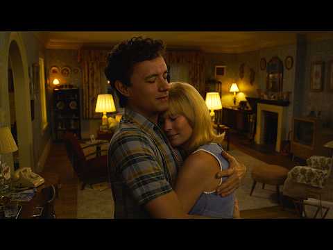 Tom Hanks Gets Robin Wright Pregnant