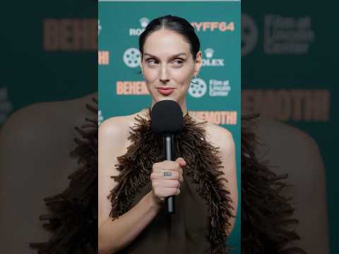 Eva Victor - Red Carpet Interview