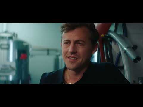 Trailer 1
